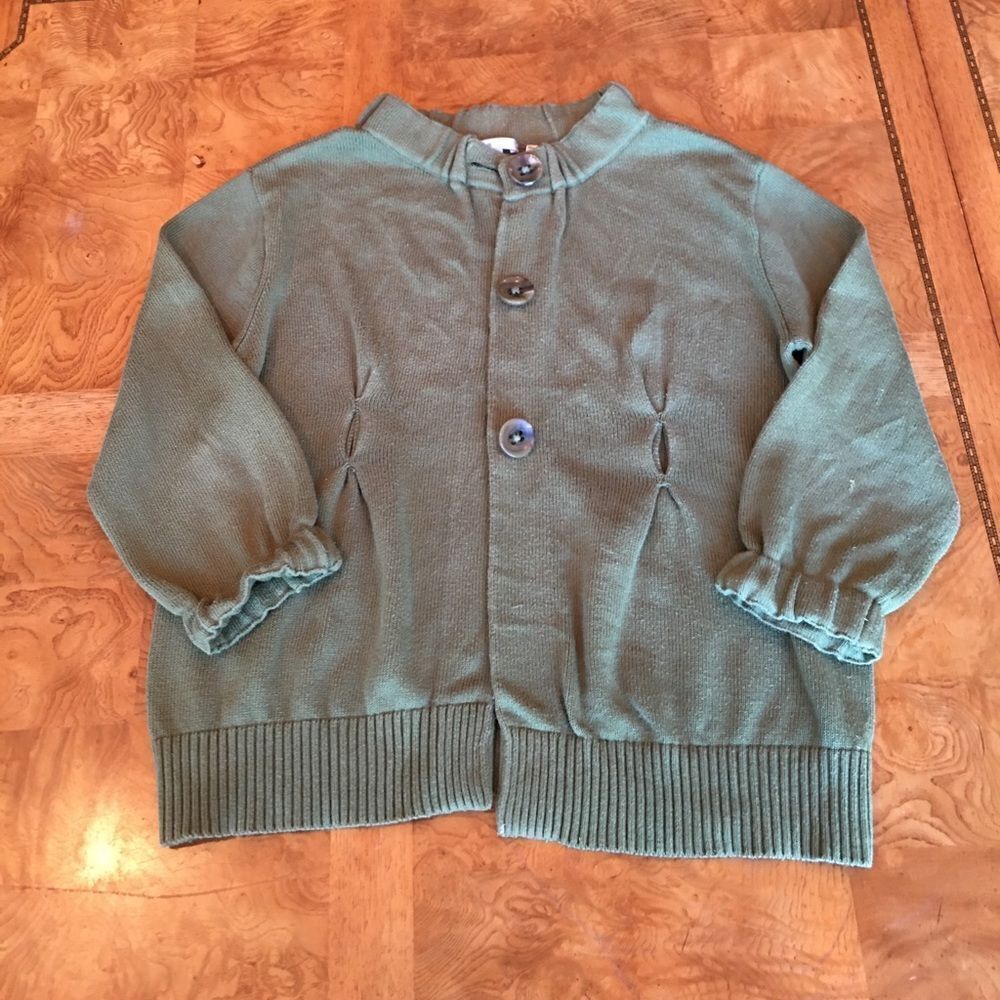 VINCE SPRING Moss Green Sweater! - Picture 3 of 8